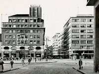 Trg Republike  (današnji Trg bana Jelačića) 1960. godine.jpg